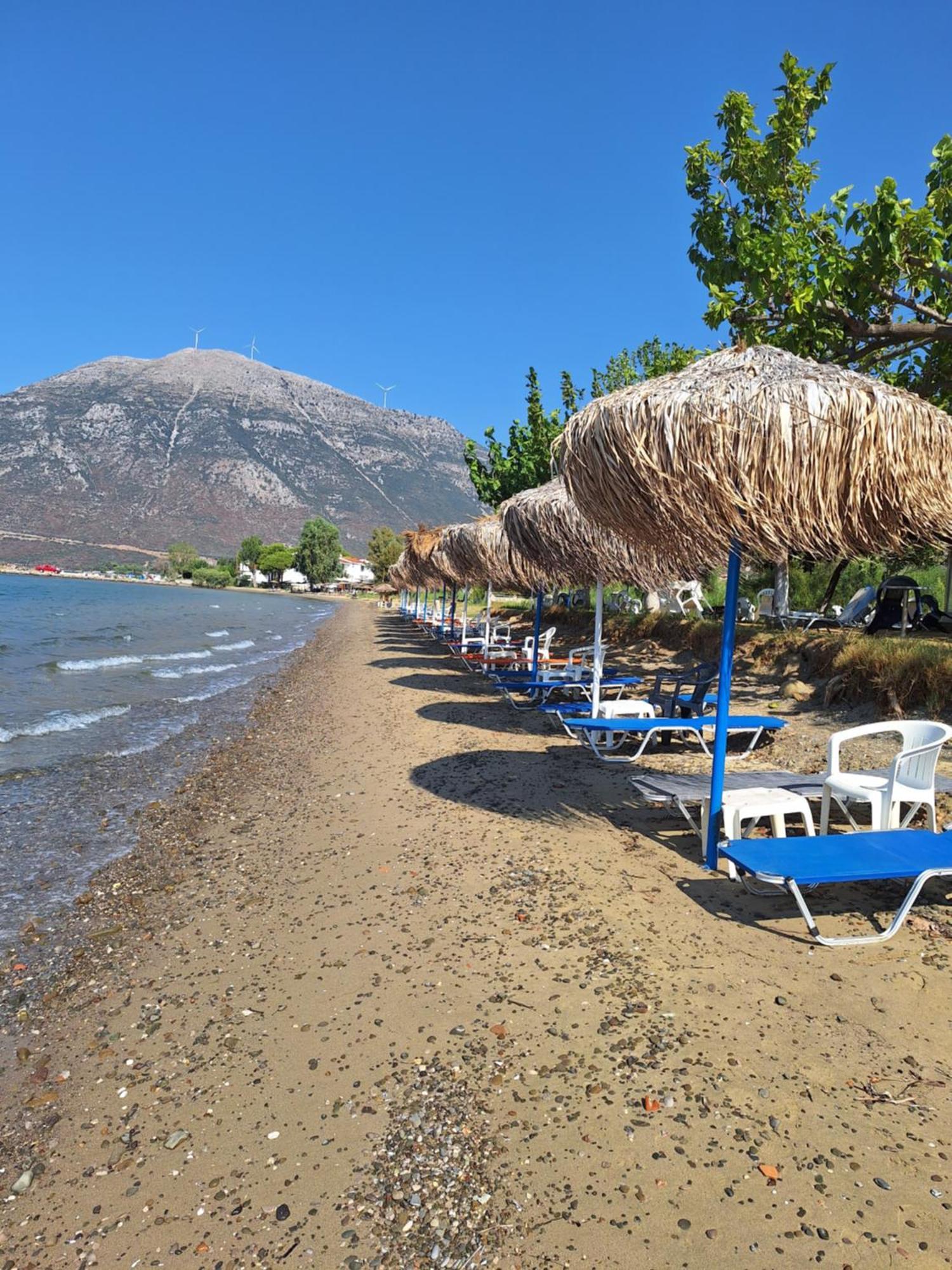 Makinia Beach Nafpaktos Exteriör bild